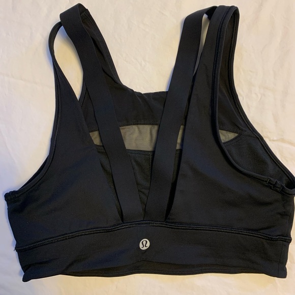 Lululemon Sports Bra - black size 6 - Picture 2 of 4